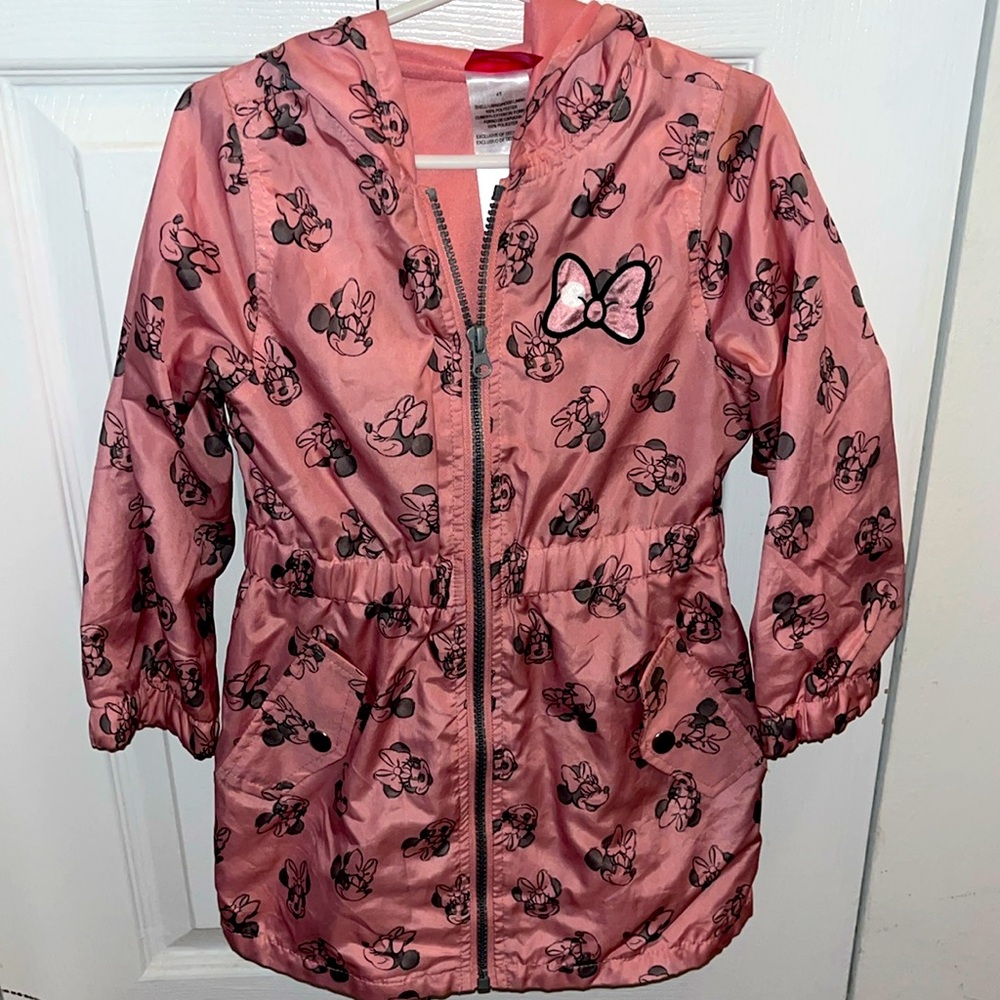 EUC Minnie Mouse raincoat/light jacket size 4T